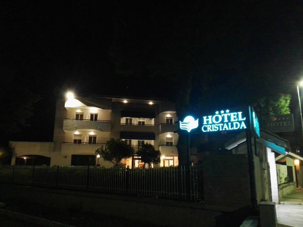 Hotel Cristalda Vieste Exterior photo